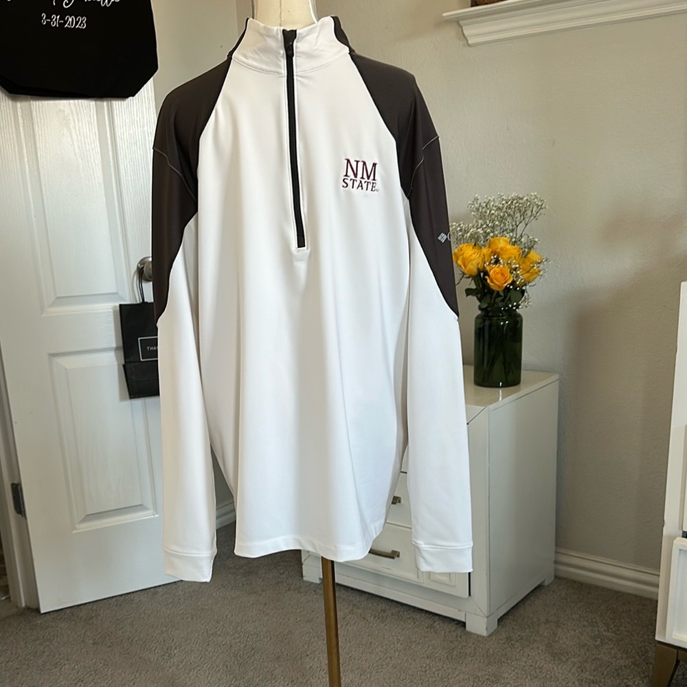 Men’s/unisex NM State White and Black Quarter-Zip Pullover.